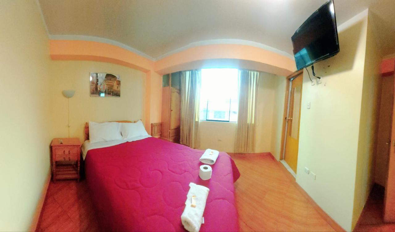 Lhotse Hostel B&B Huaraz  Exterior photo