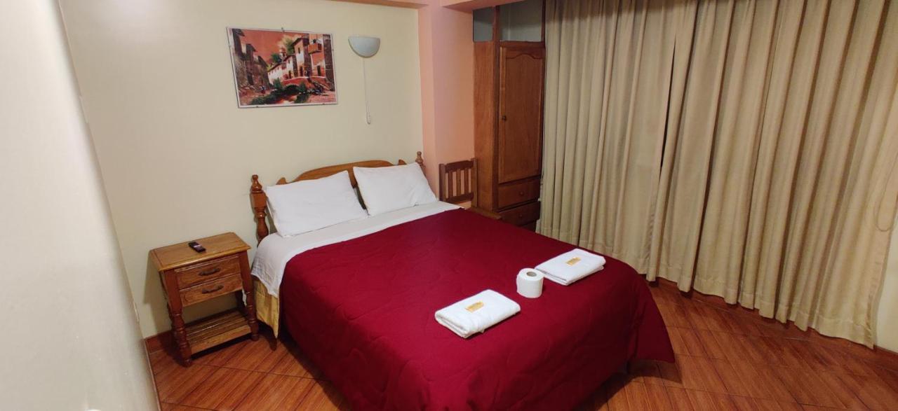 Lhotse Hostel B&B Huaraz  Exterior photo
