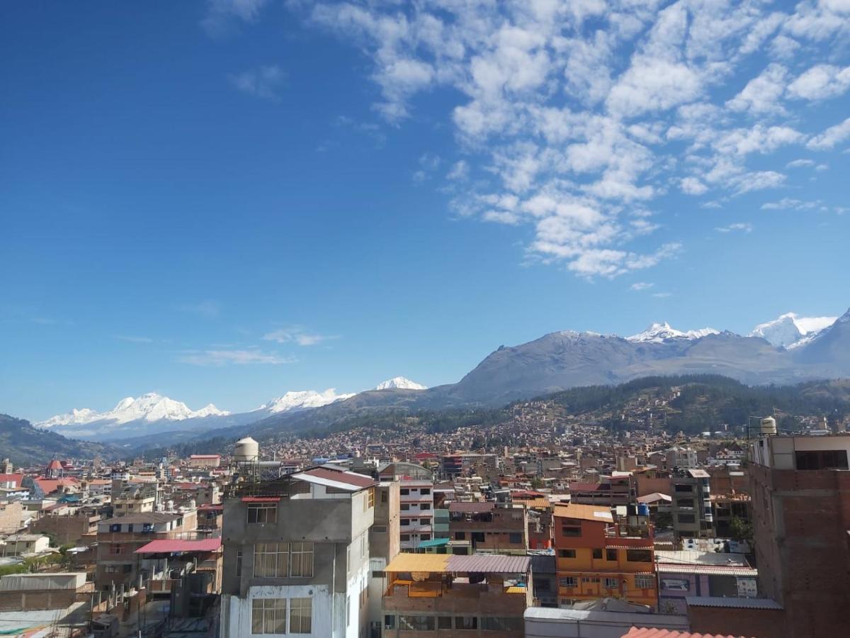 Lhotse Hostel B&B Huaraz  Exterior photo