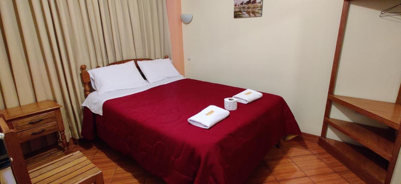 Lhotse Hostel B&B Huaraz  Exterior photo