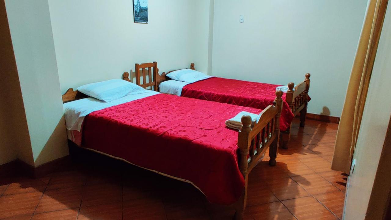 Lhotse Hostel B&B Huaraz  Exterior photo