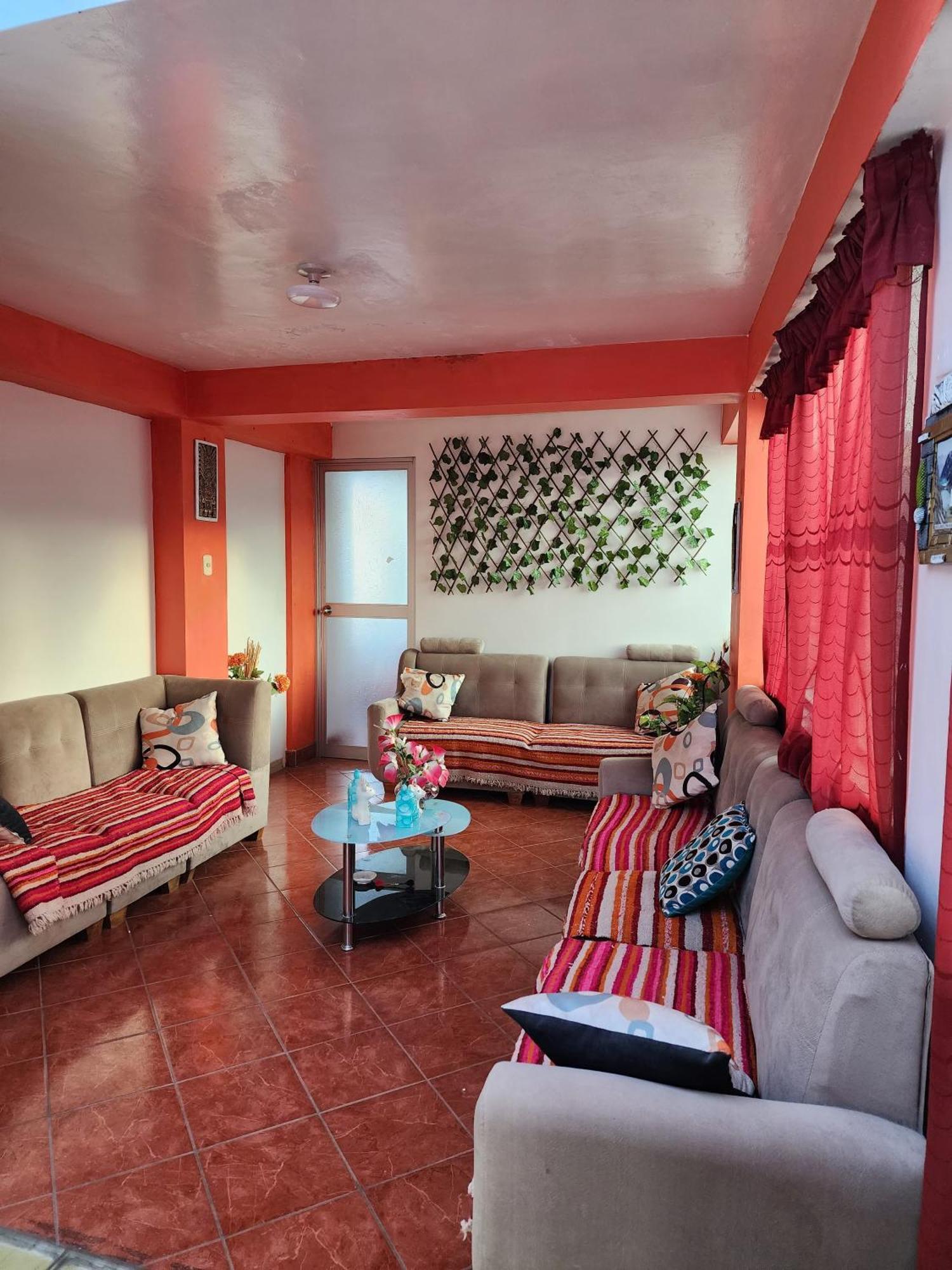 Lhotse Hostel B&B Huaraz  Exterior photo
